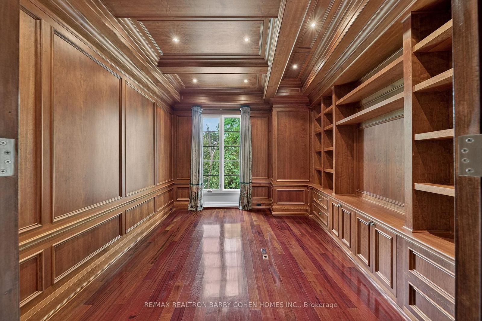 36 Old Yonge St, Toronto — 11