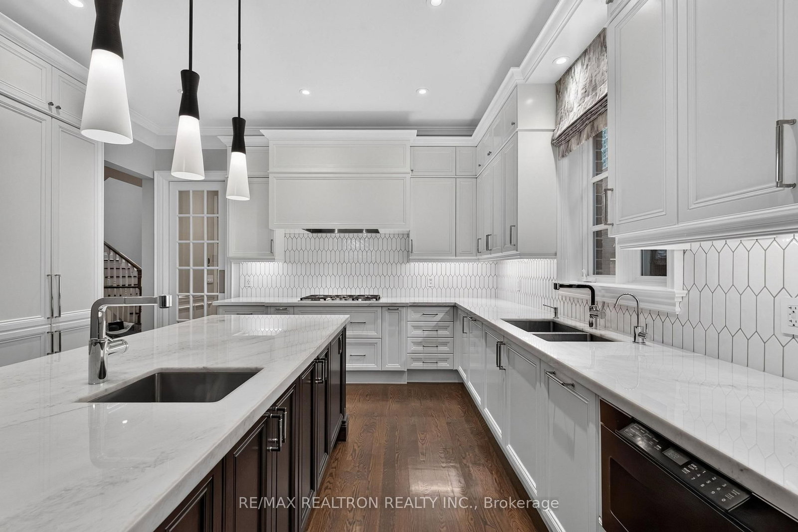 462 Fairlawn Ave, Toronto — 28