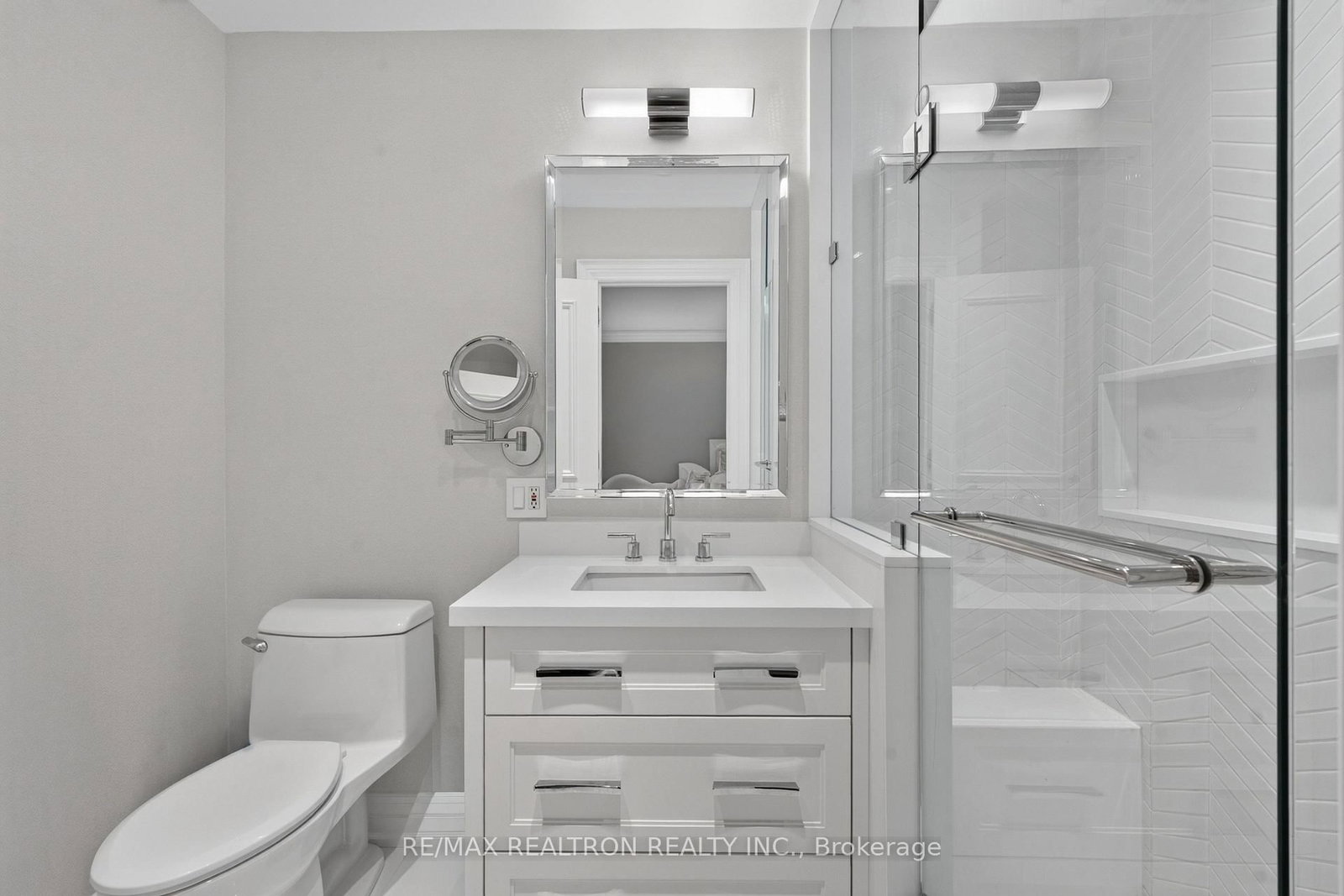 462 Fairlawn Ave, Toronto — 49