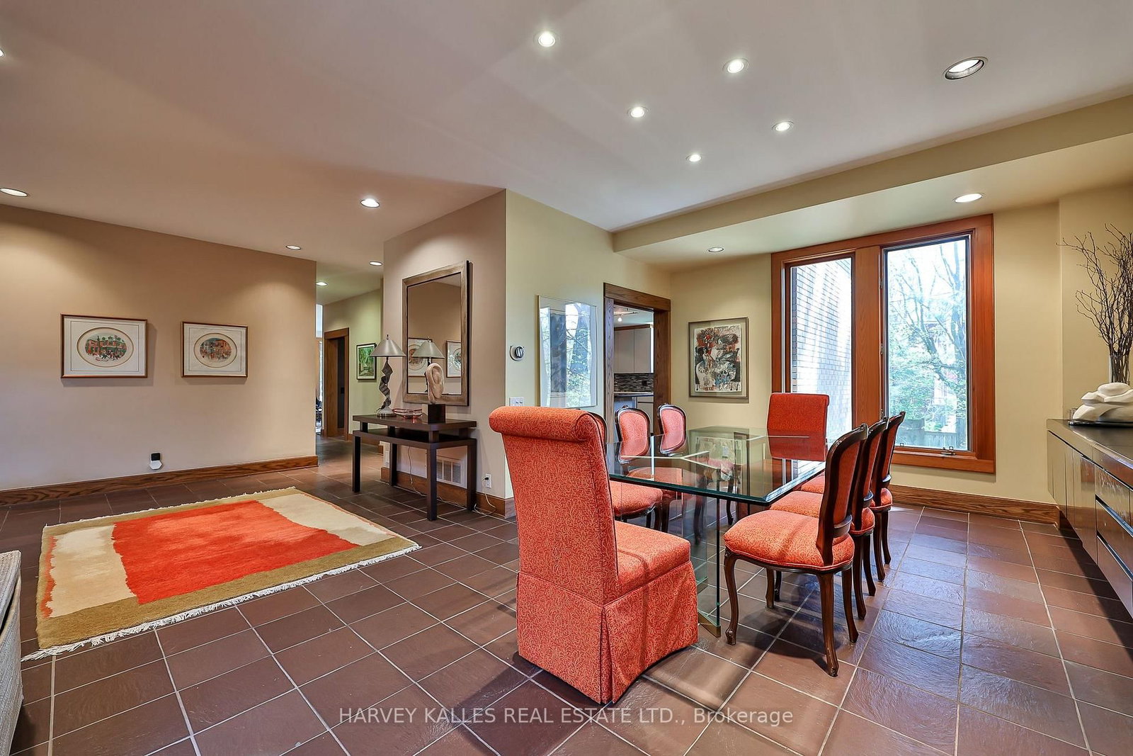 223 Hillhurst Blvd, Toronto — 12