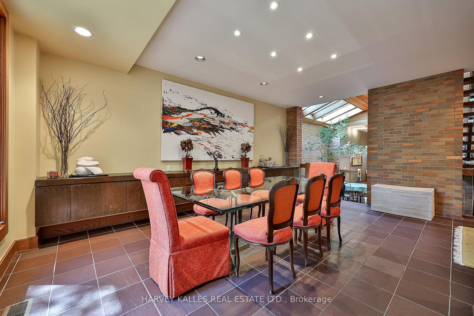 223 Hillhurst Blvd, Toronto — 13