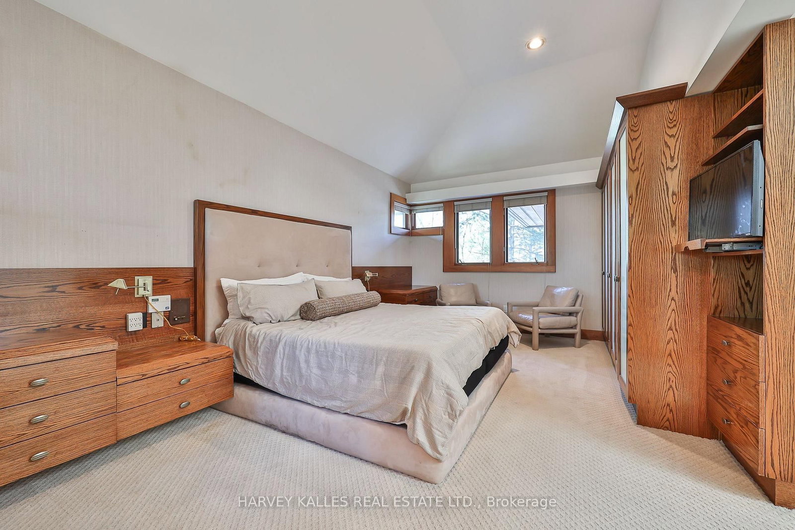 223 Hillhurst Blvd, Toronto — 20