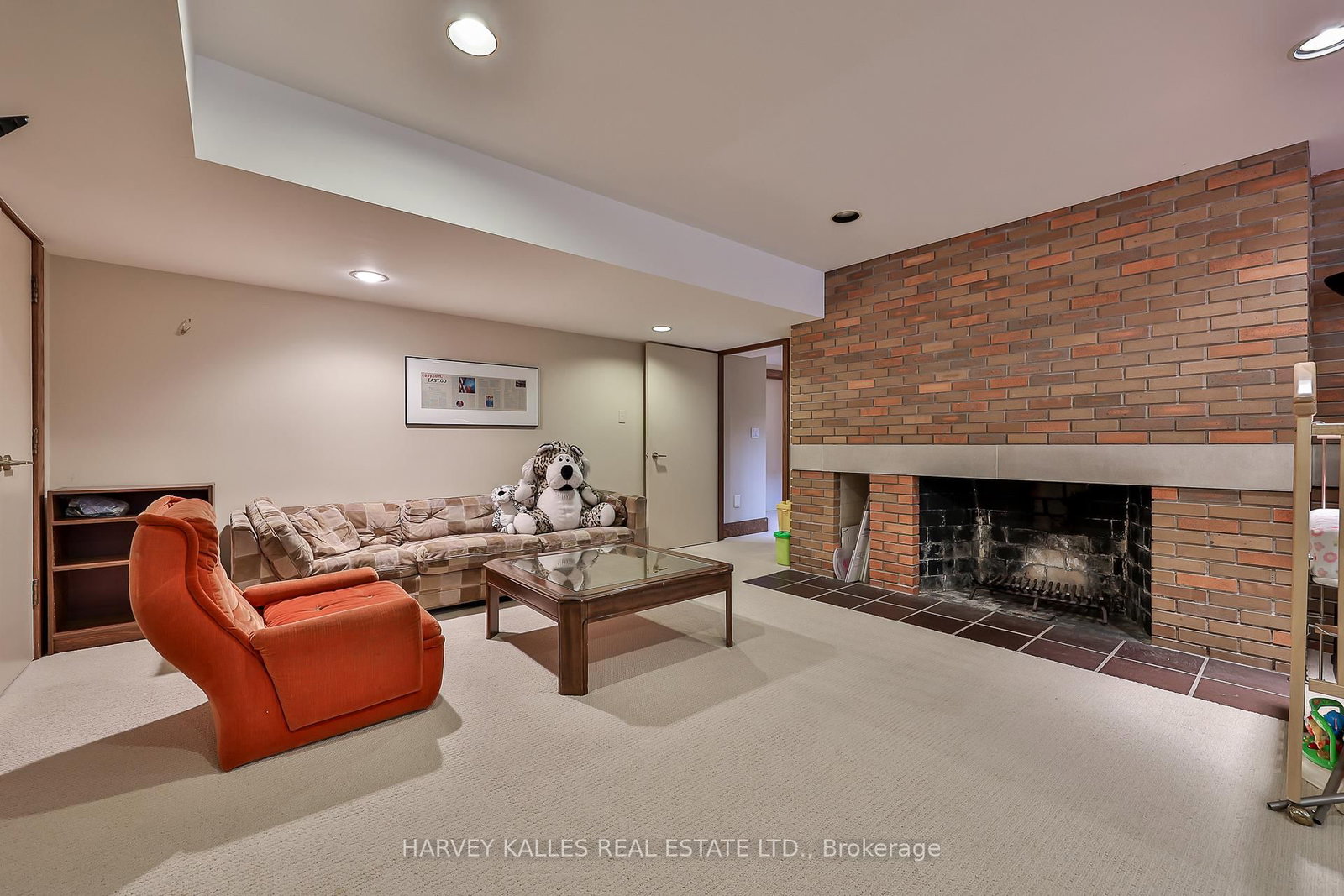 223 Hillhurst Blvd, Toronto — 30