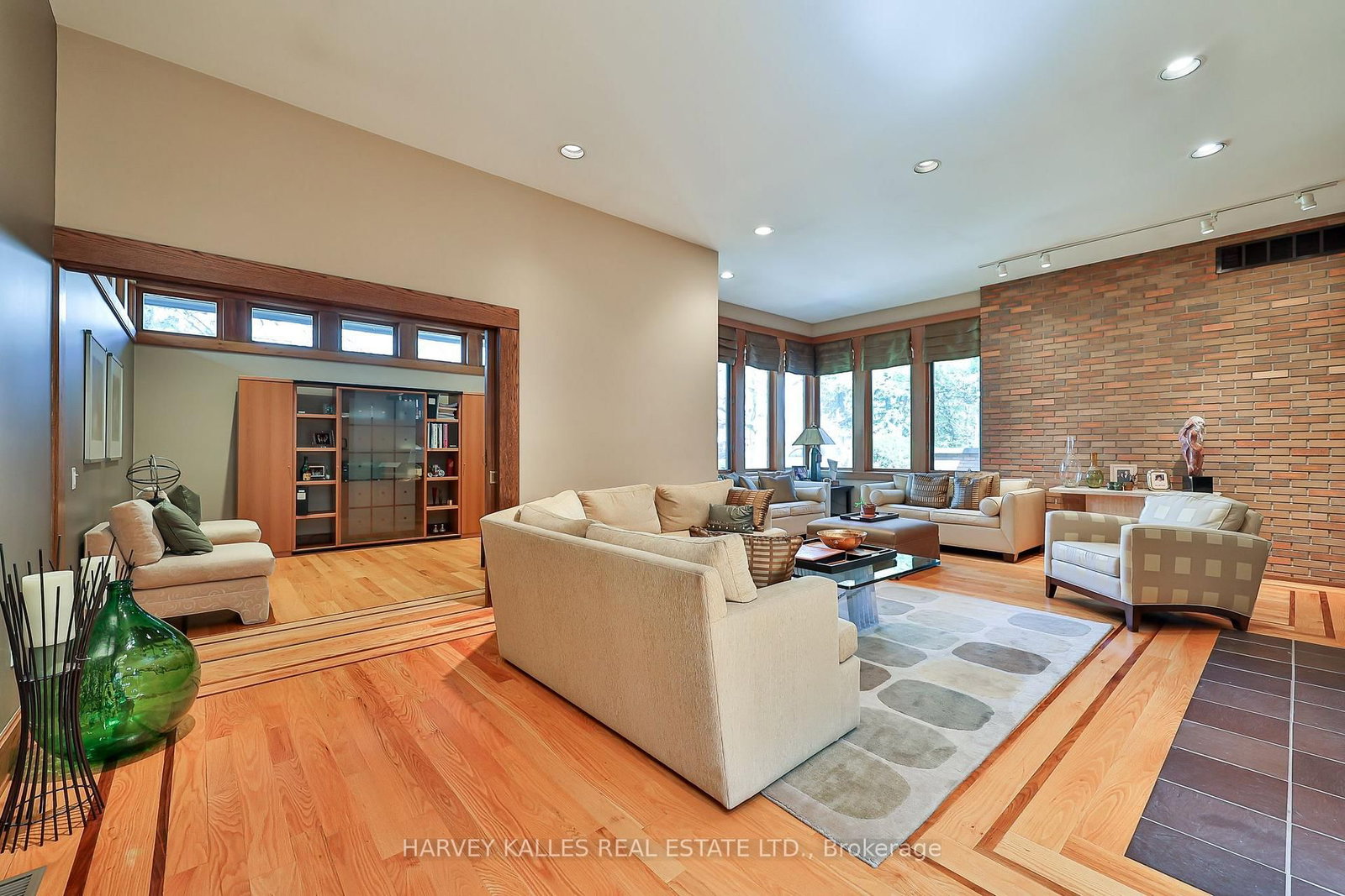 223 Hillhurst Blvd, Toronto — 8