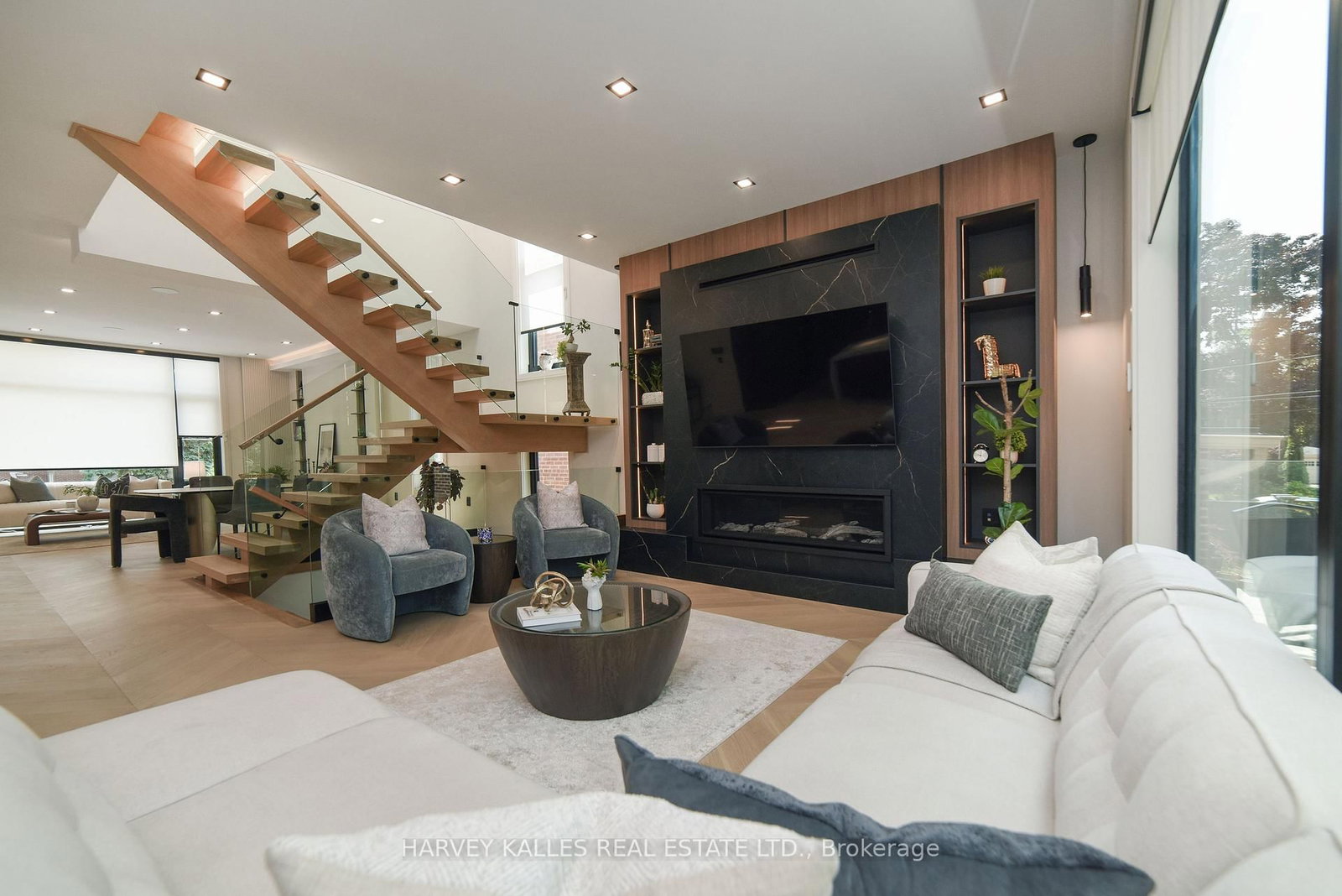 110 Mona Dr, Toronto — 15