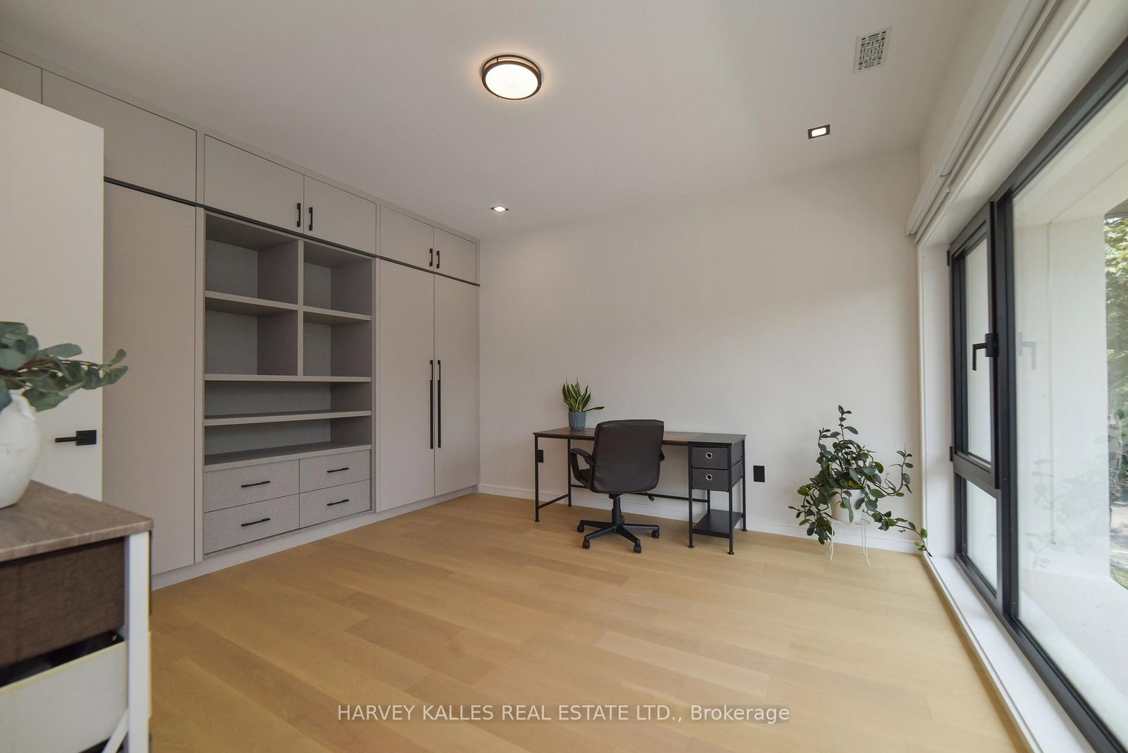 110 Mona Dr, Toronto — 36