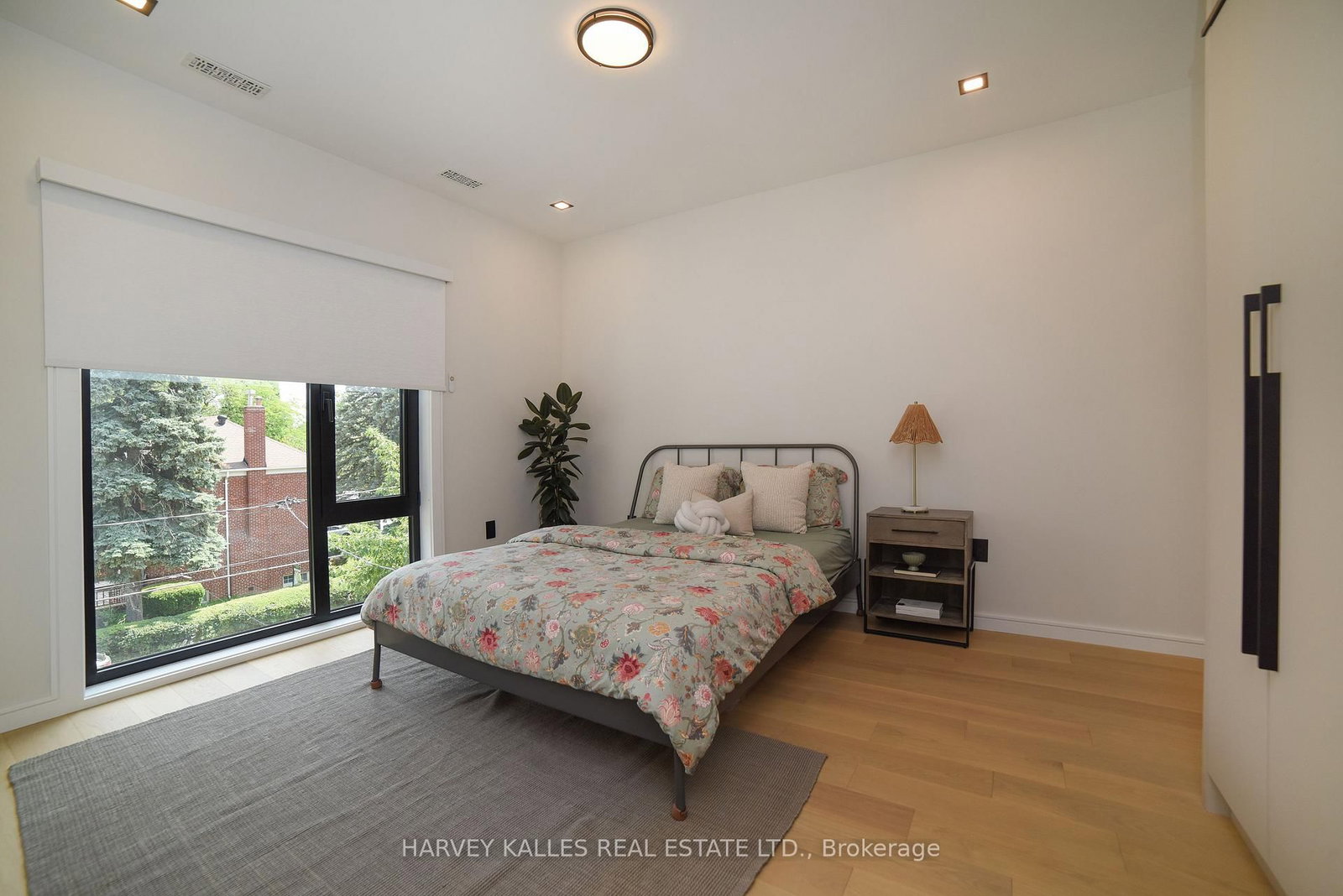 110 Mona Dr, Toronto — 39