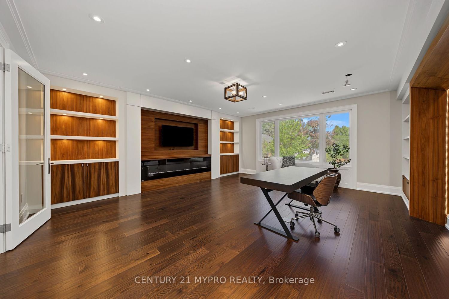 5 Glenelia Ave, Toronto — 18