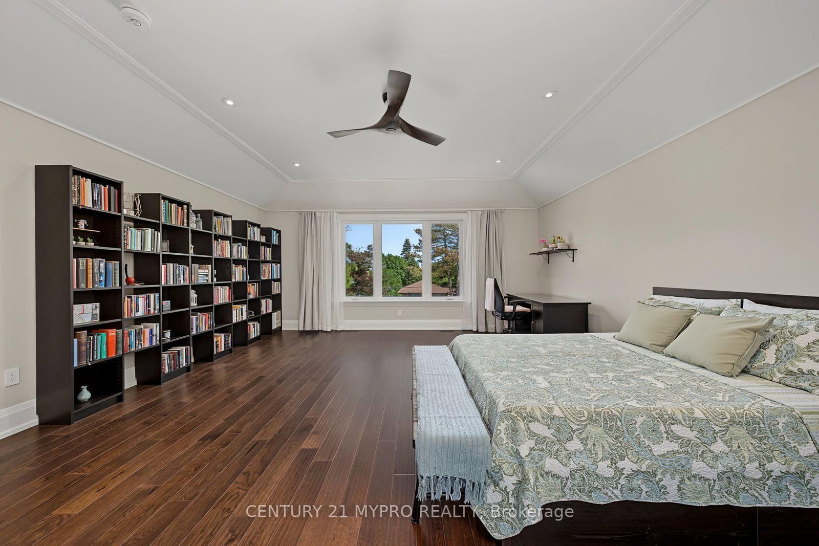 5 Glenelia Ave, Toronto — 30