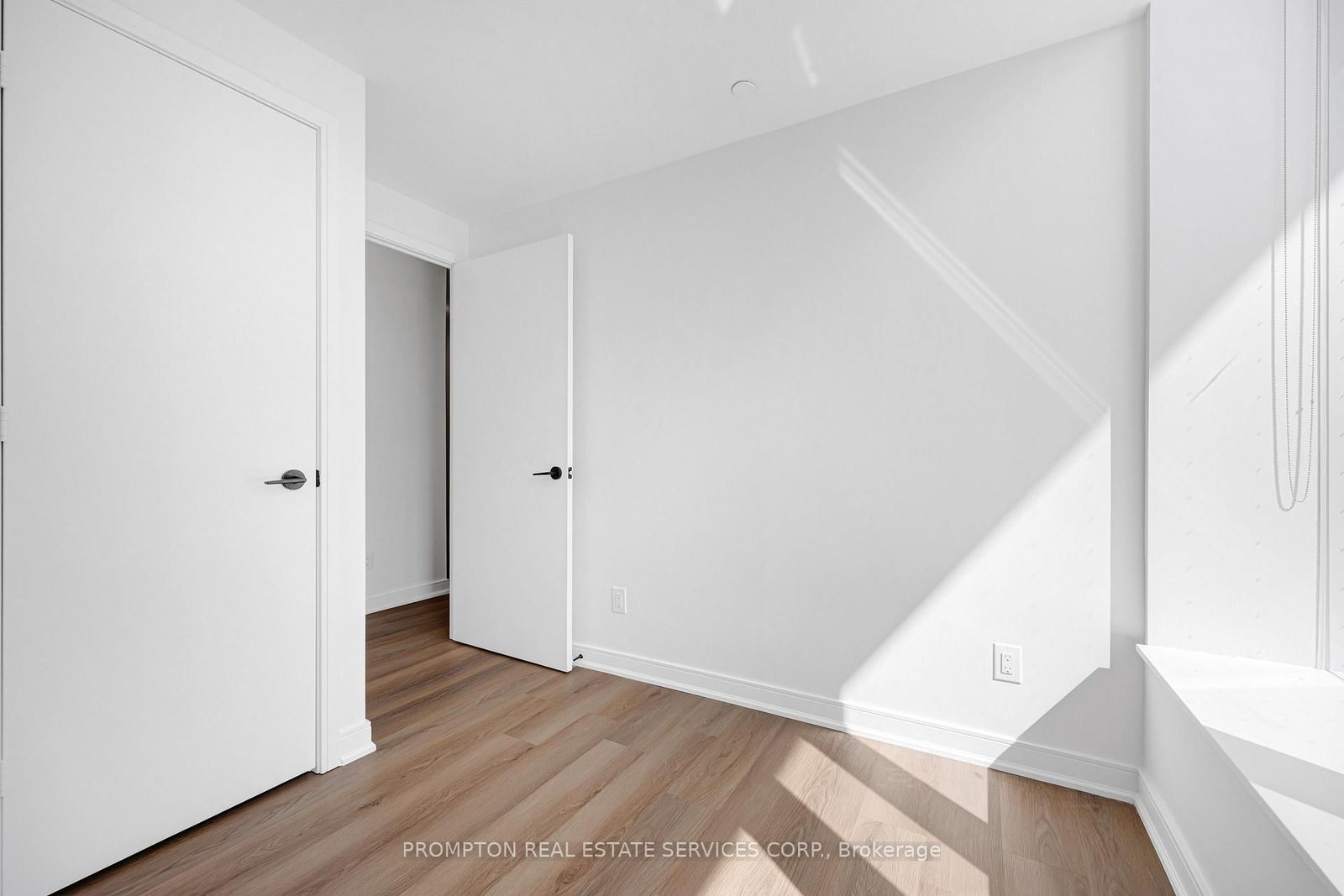 S118-180 Mill St, Toronto — 10