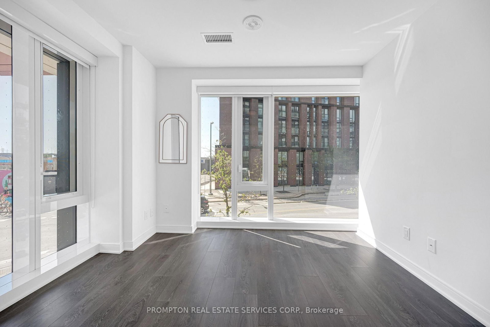 S118-180 Mill St, Toronto — 27