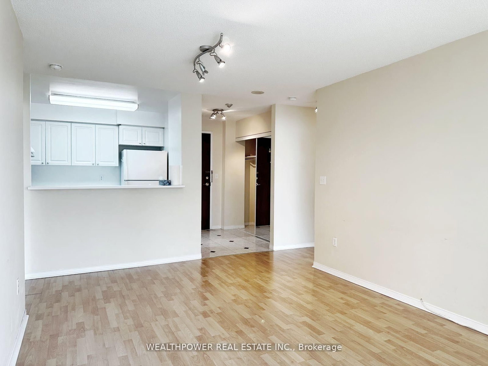 1206-8 Pemberton Ave, Toronto — 3