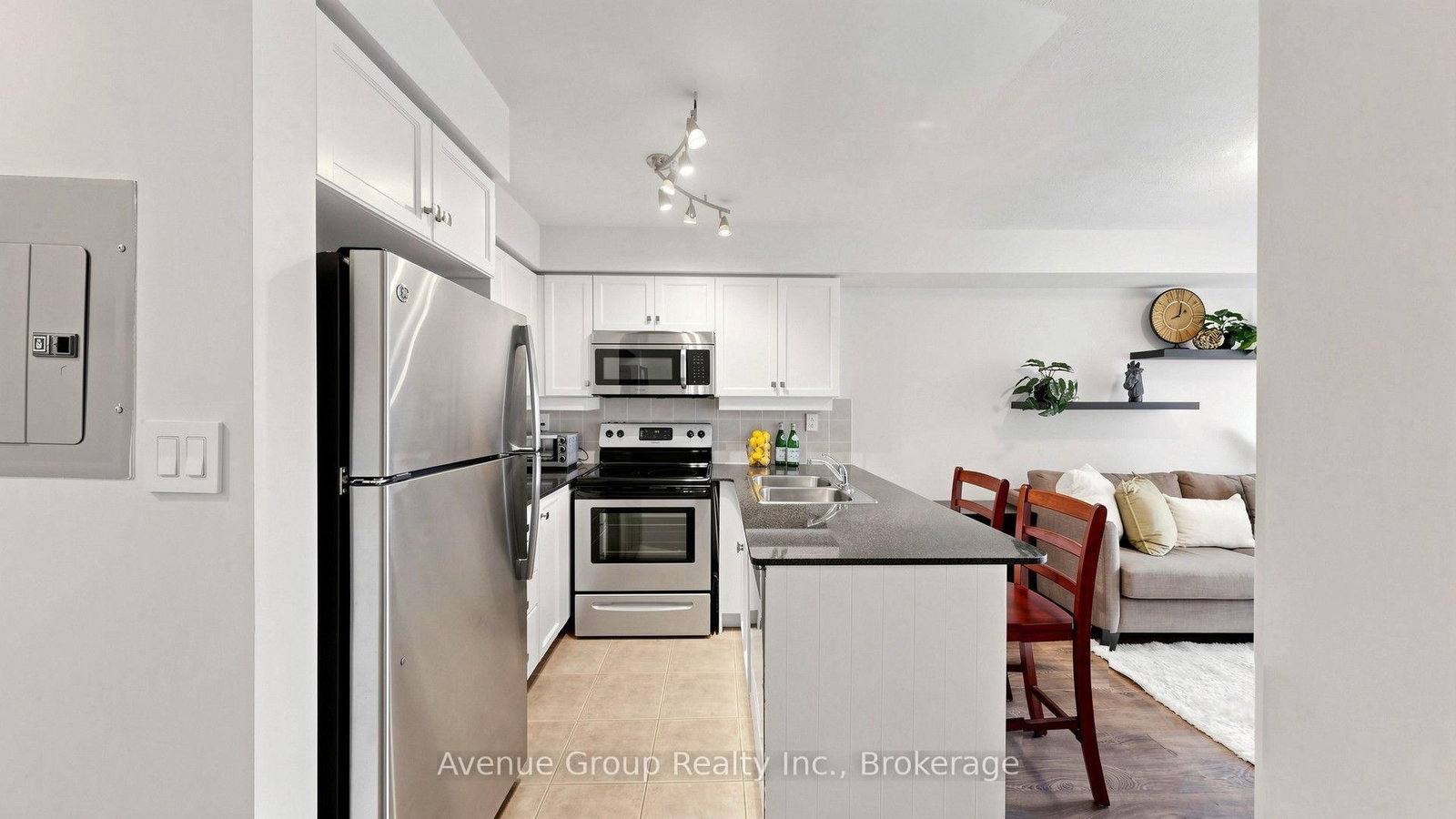 513-19 Barberry Pl, Toronto — 9