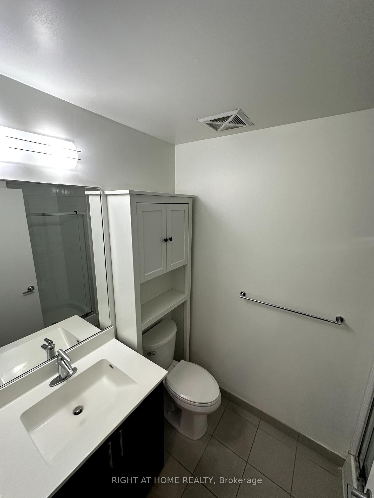 605-17 Kenaston Gdns, Toronto — 14