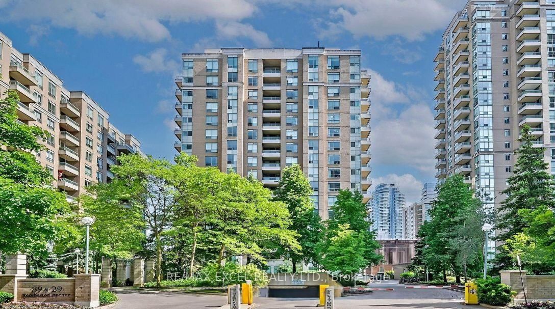 902-39 Pemberton Ave, Toronto — 2