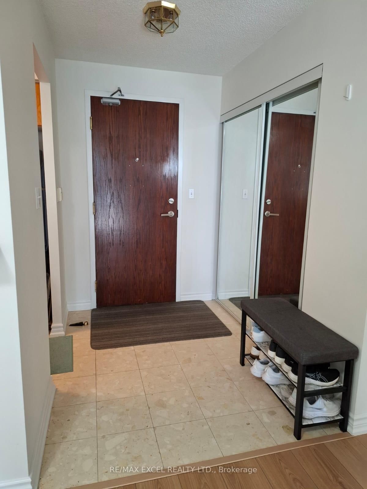 902-39 Pemberton Ave, Toronto — 3