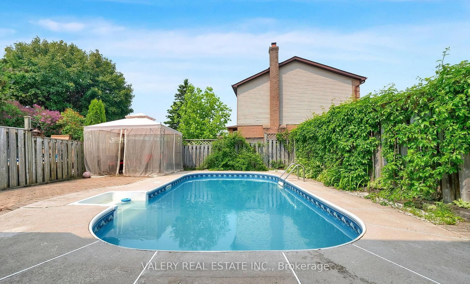 848 Attersley Dr, Oshawa — 4