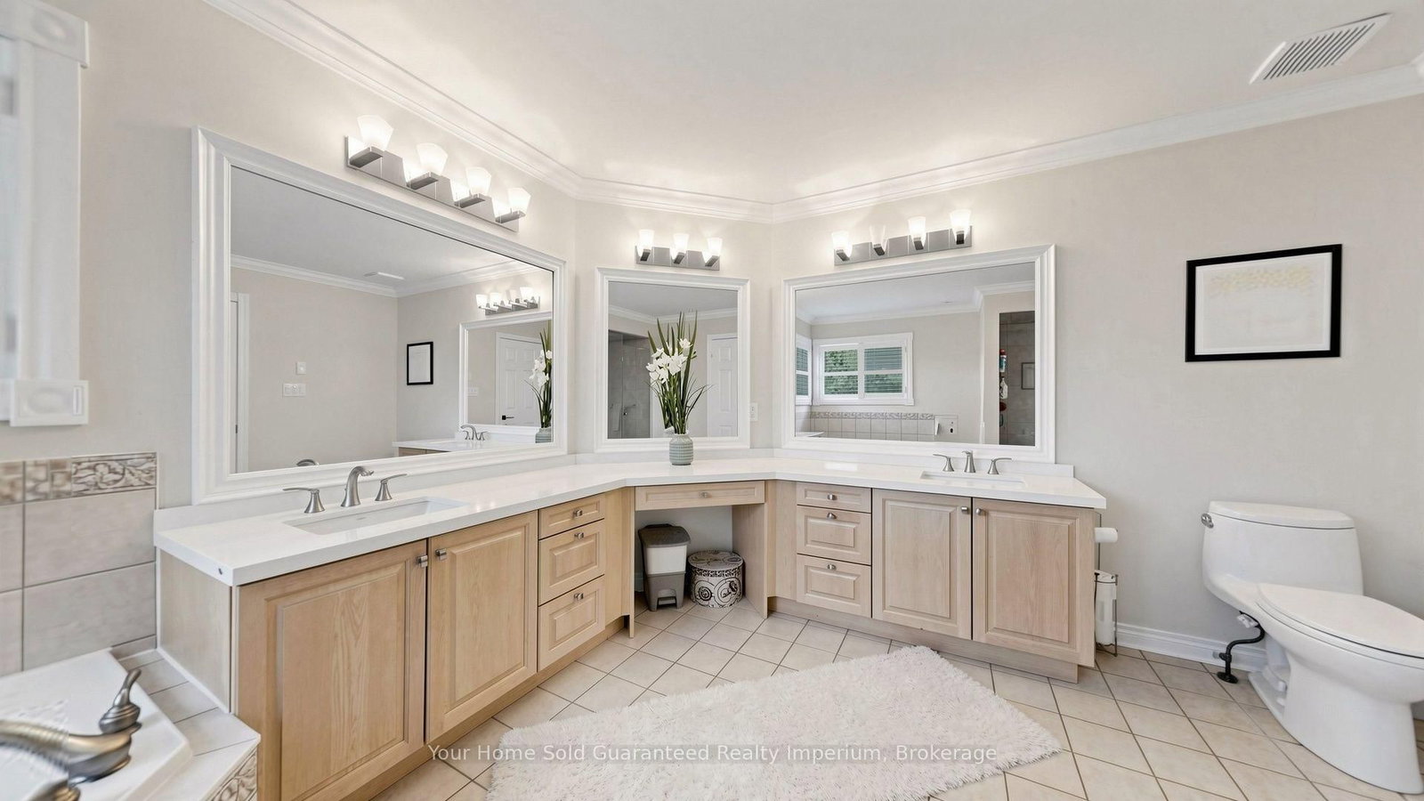 832 Darwin Dr, Pickering — 25