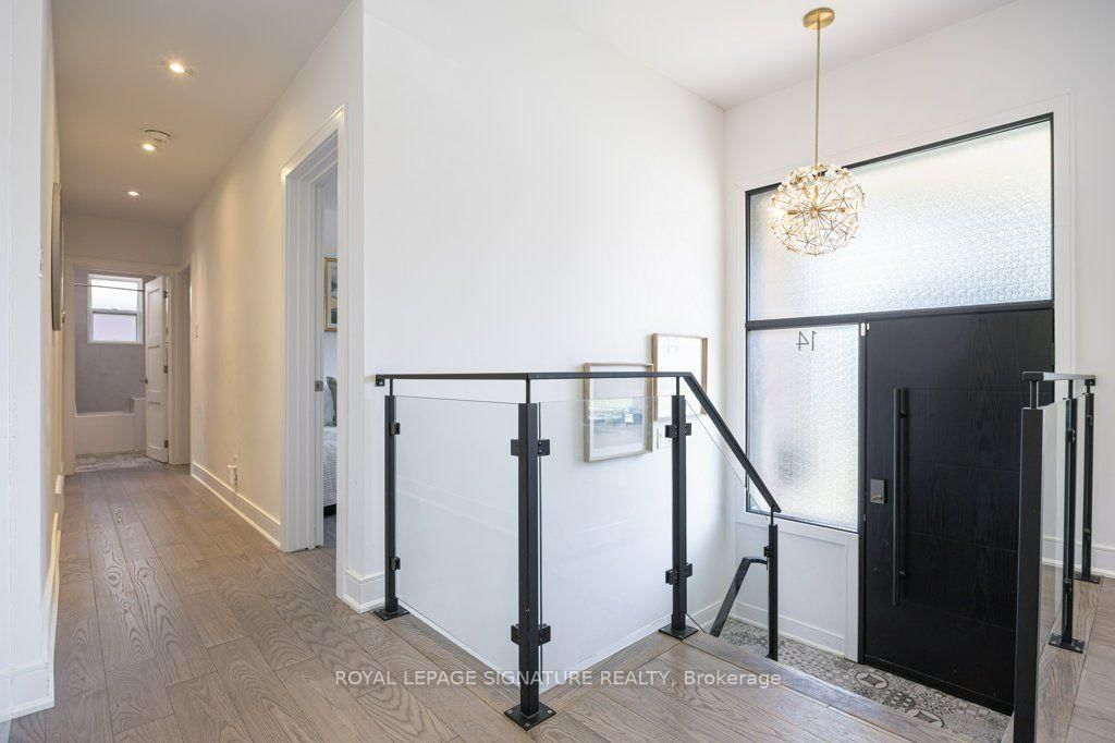 14 Bonacres Ave, Toronto — 26