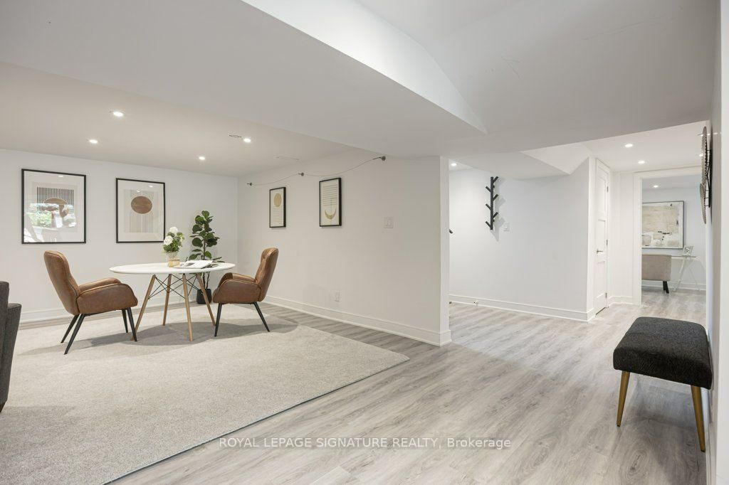 14 Bonacres Ave, Toronto — 30