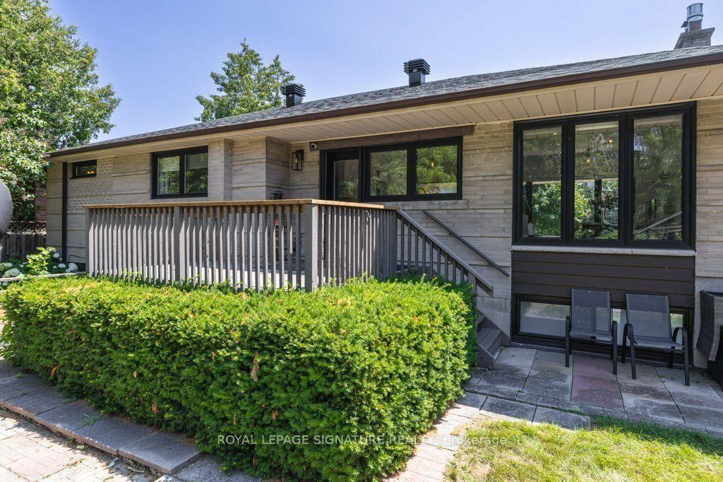 14 Bonacres Ave, Toronto — 39