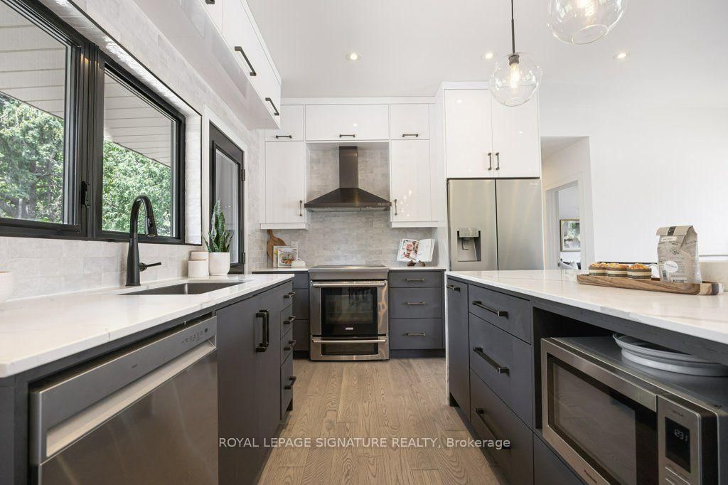 14 Bonacres Ave, Toronto — 9