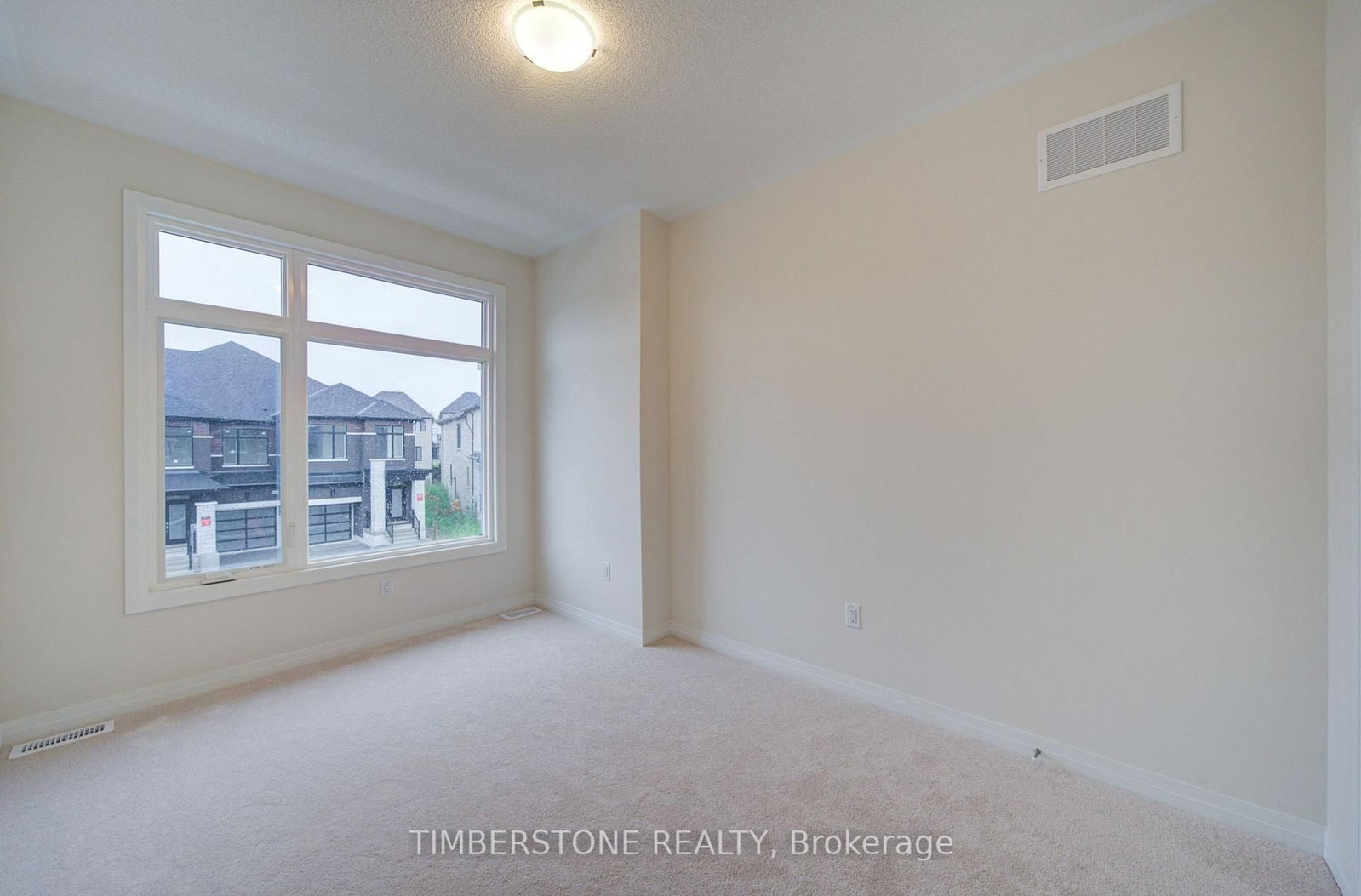 2907 Nakina St, Pickering — 26