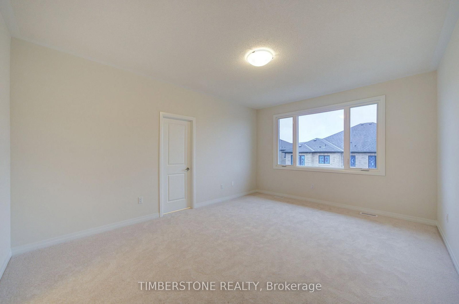 2907 Nakina St, Pickering — 34
