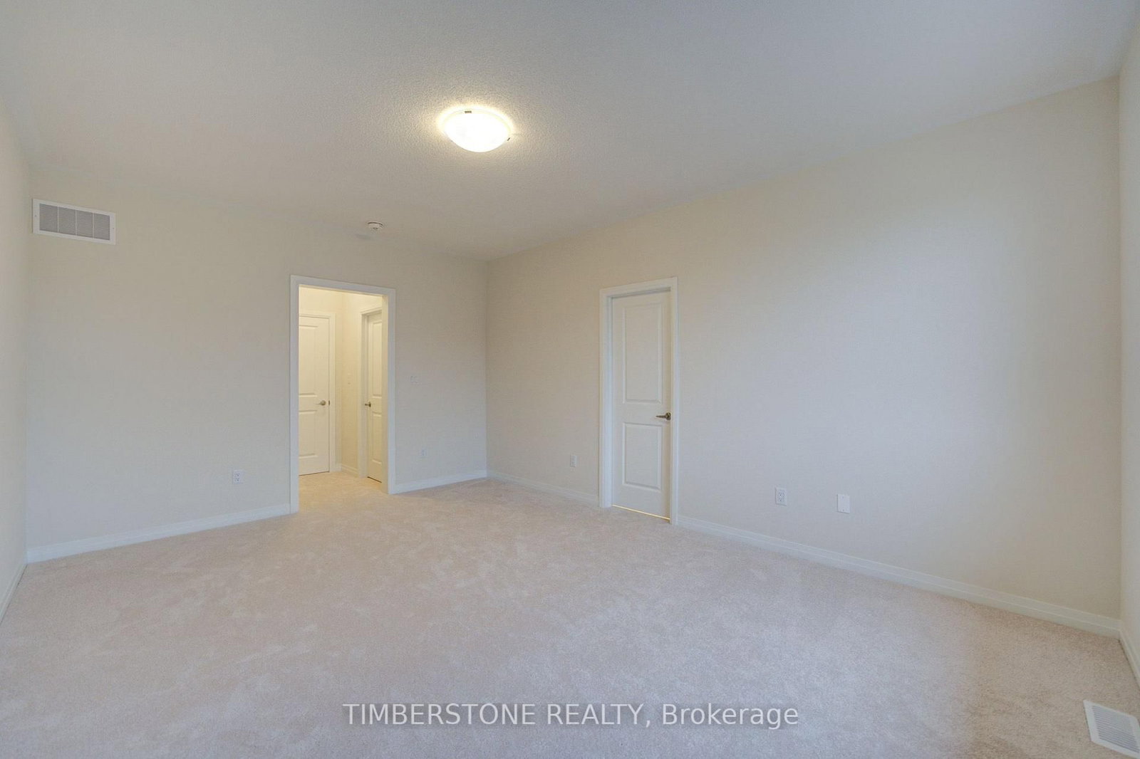 2907 Nakina St, Pickering — 36