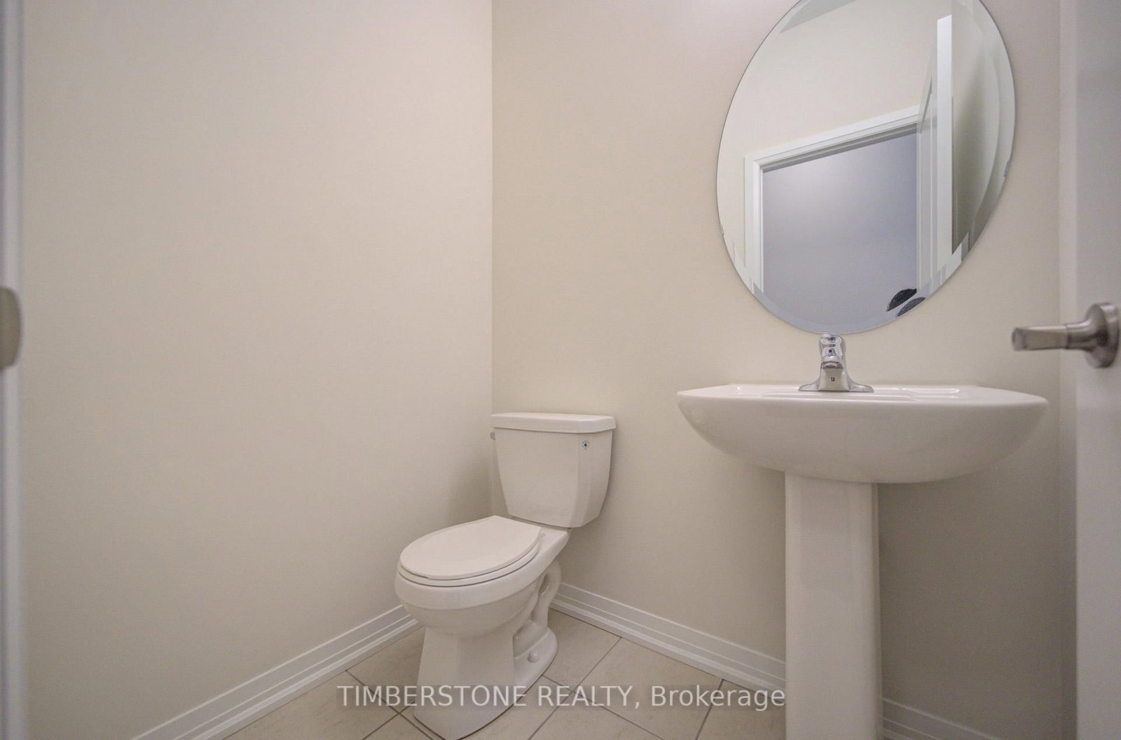 2907 Nakina St, Pickering — 5