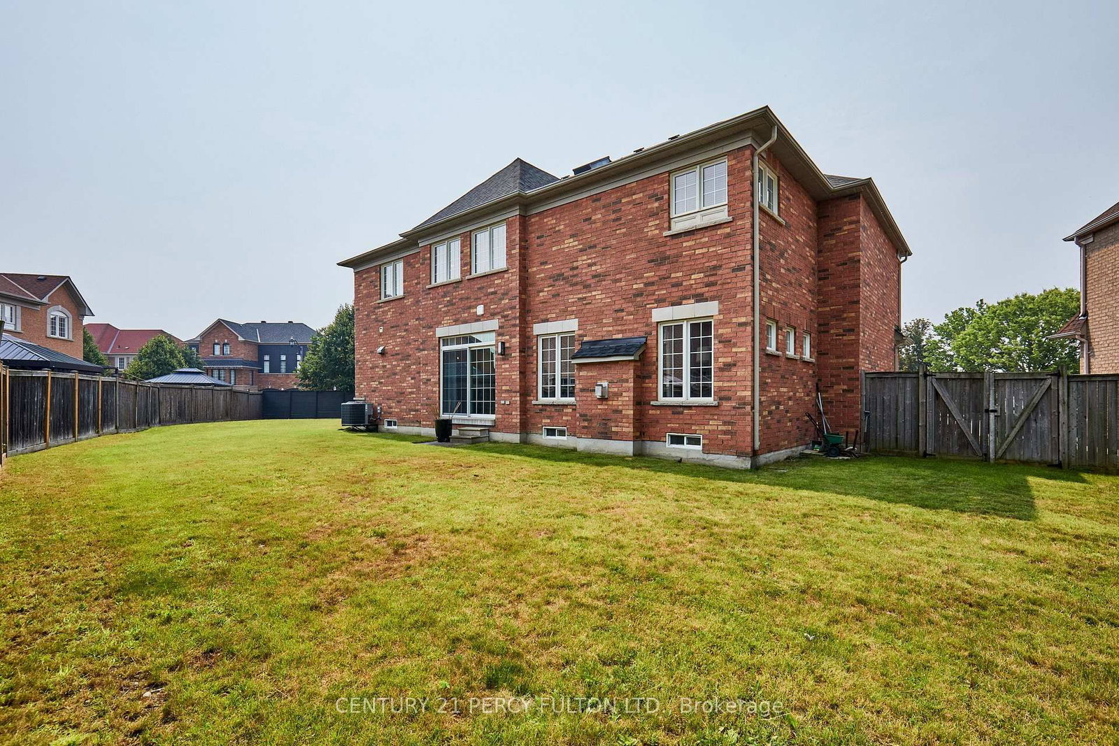 8 Mackeller Crt, Ajax — 45