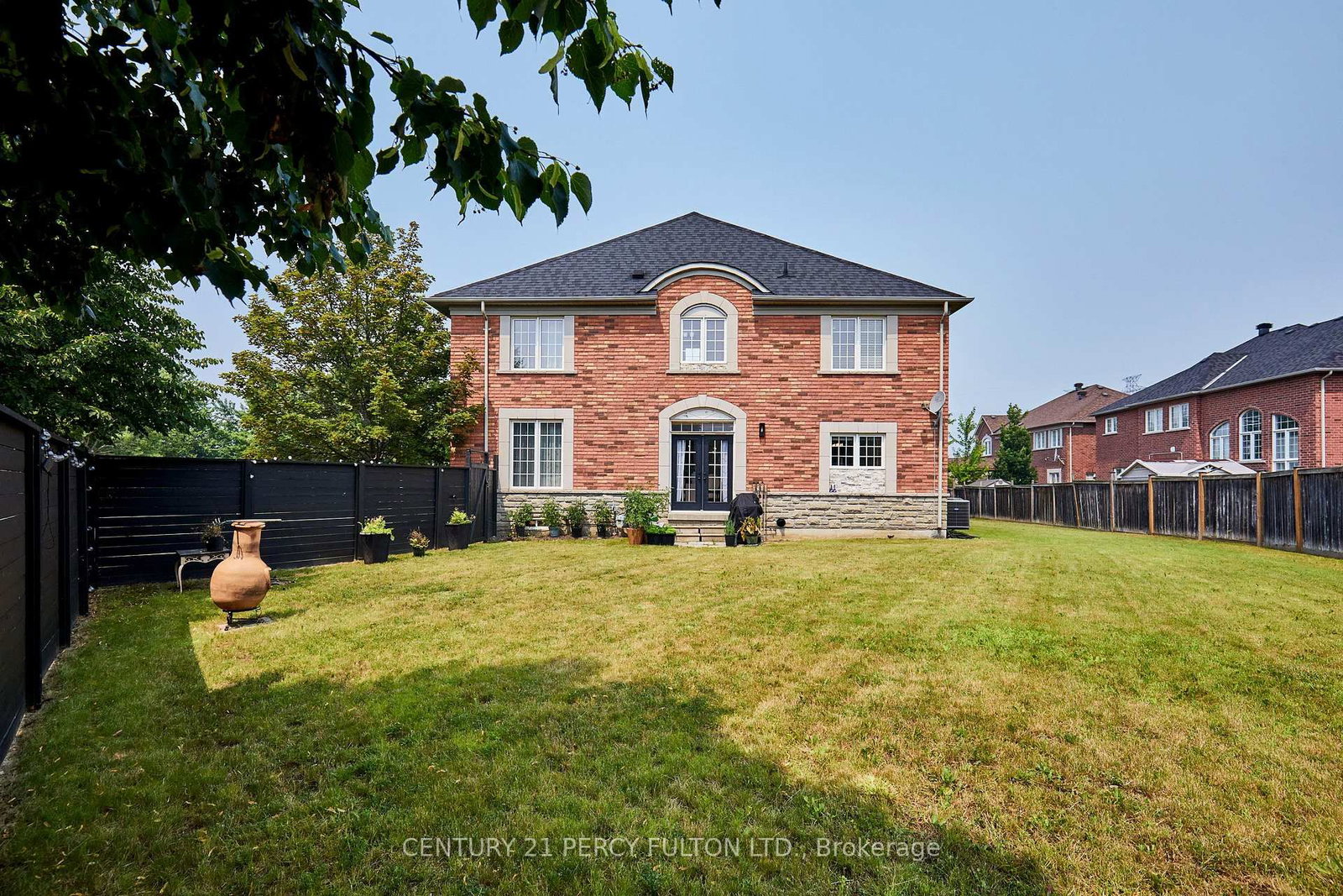 8 Mackeller Crt, Ajax — 47