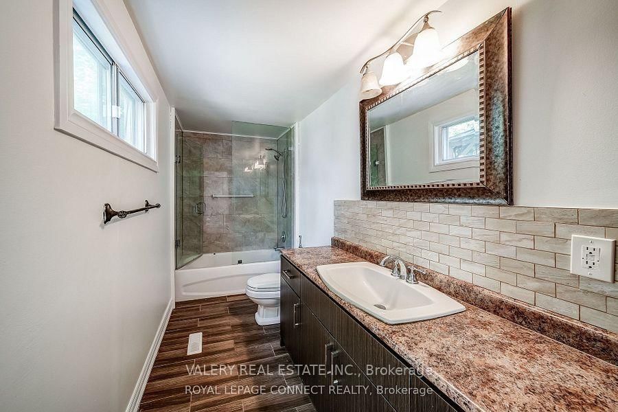 158 Beach Rd, Georgina — 12
