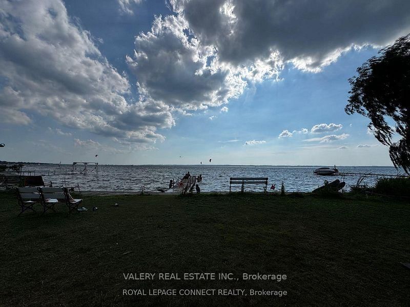 158 Beach Rd, Georgina — 29