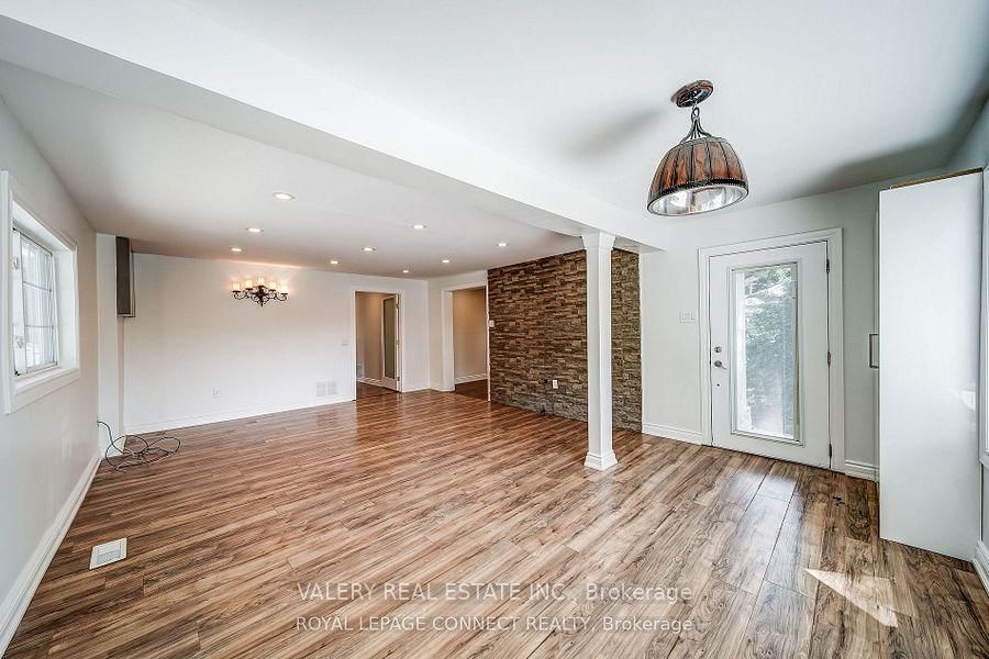 158 Beach Rd, Georgina — 3
