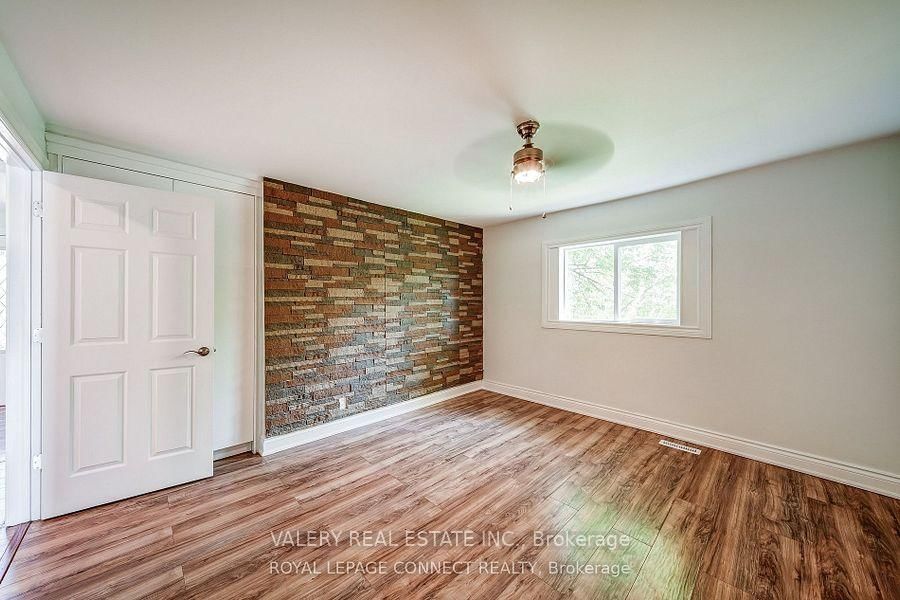 158 Beach Rd, Georgina — 9