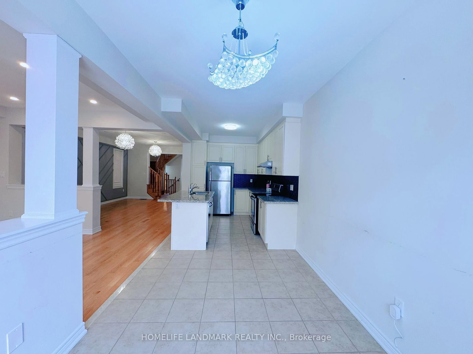 36 Applegate Dr, East Gwillimbury — 8