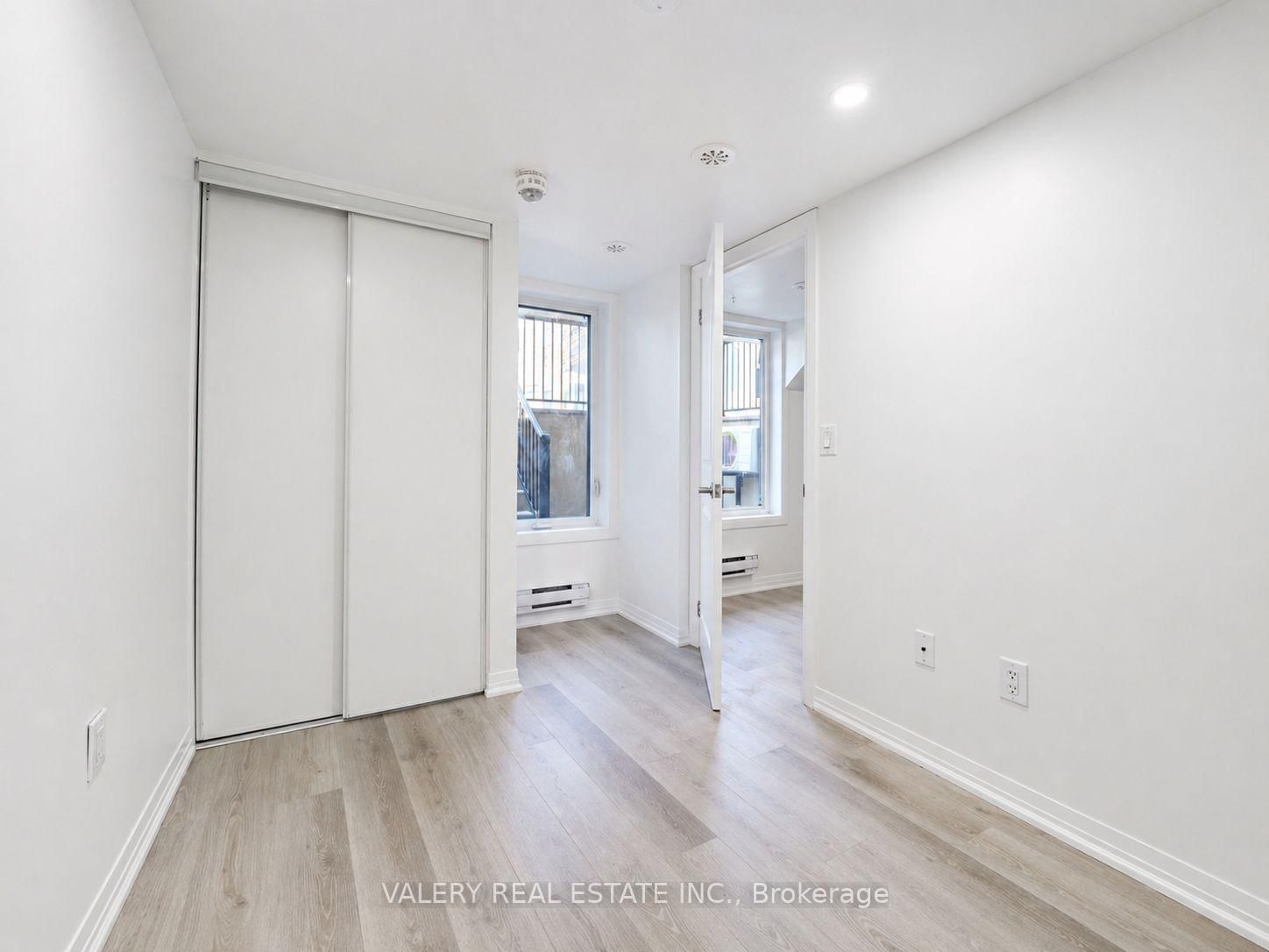 1-183 William Duncan Rd, Toronto — 12