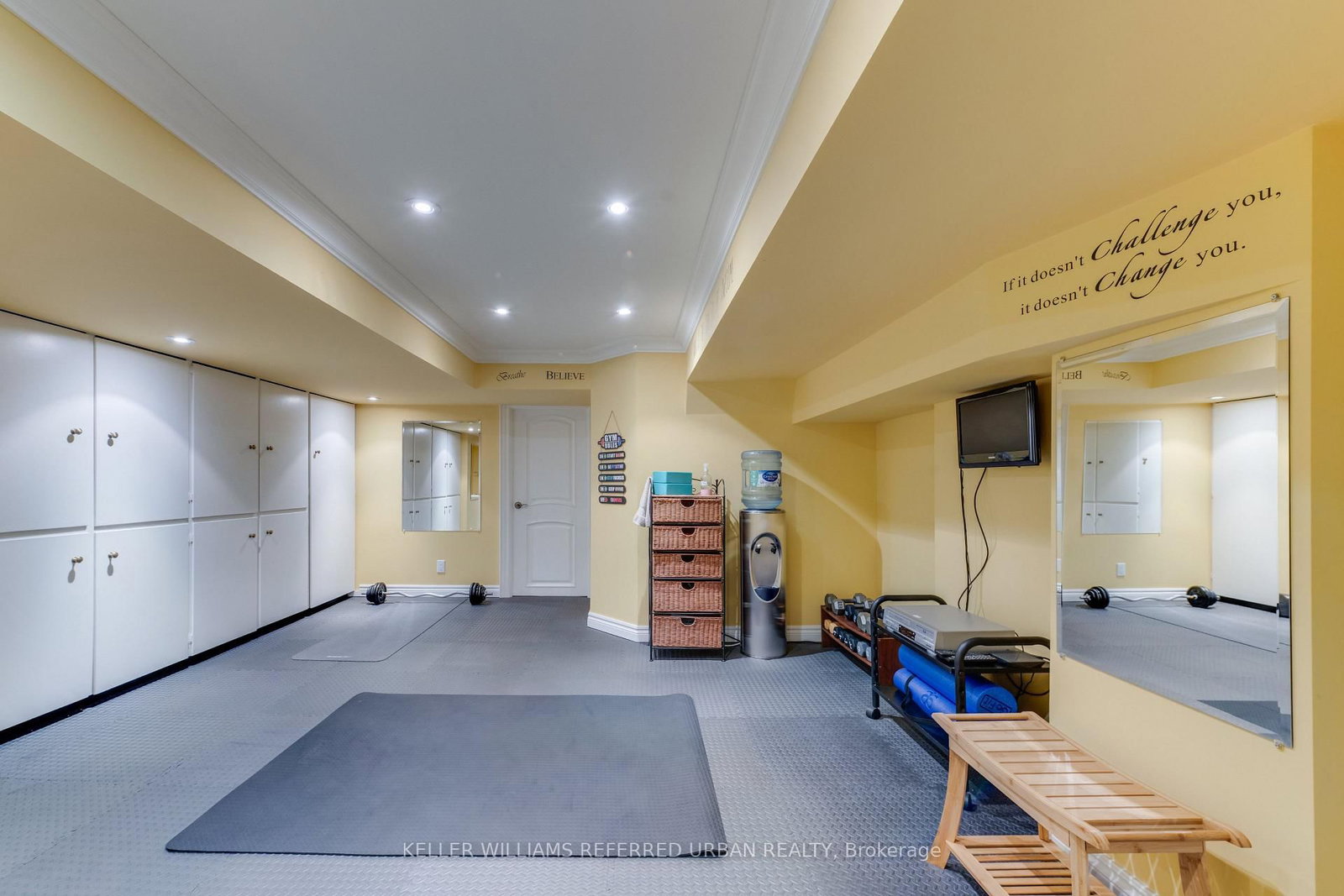 11 Country Club Dr, Toronto — 33