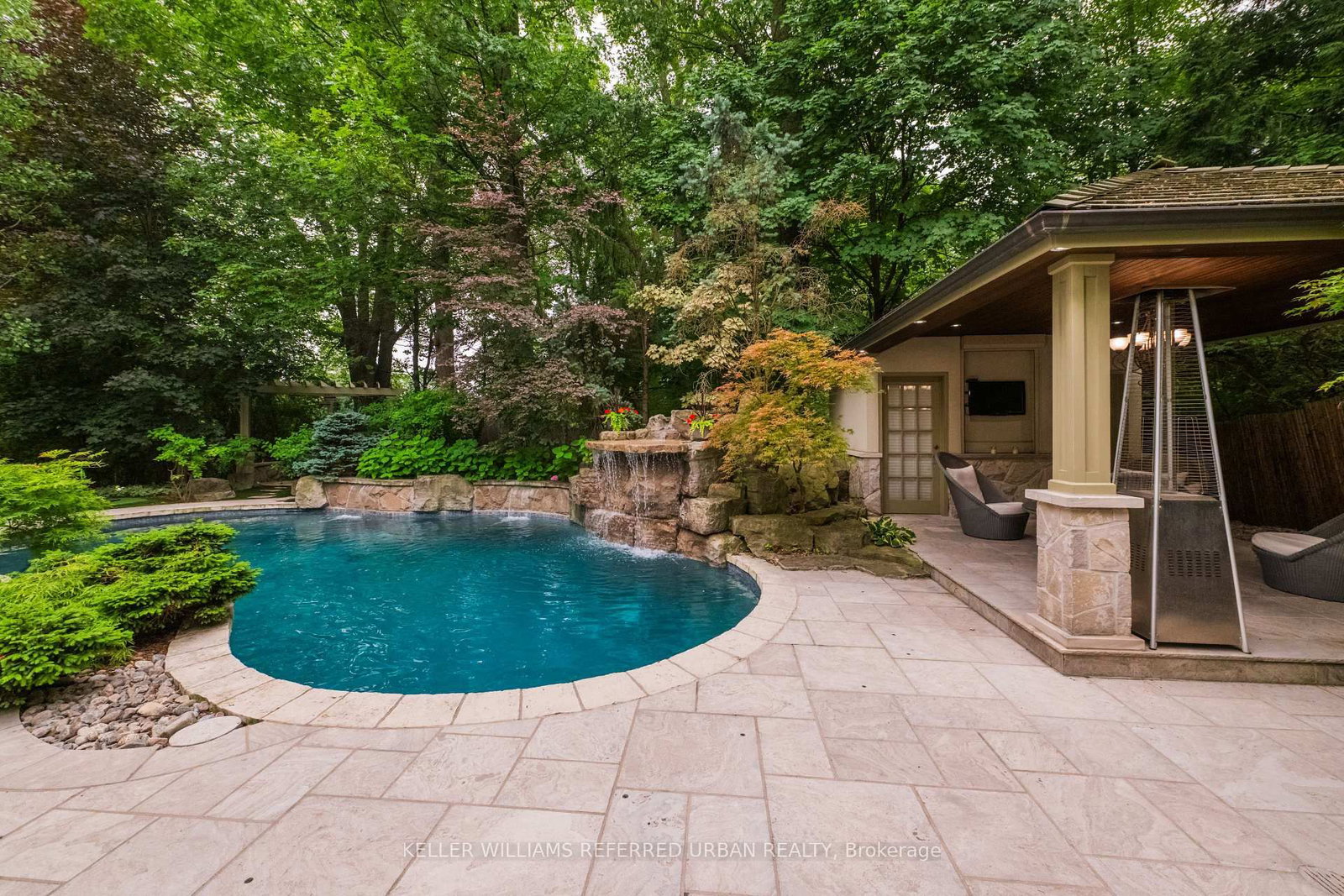 11 Country Club Dr, Toronto — 38