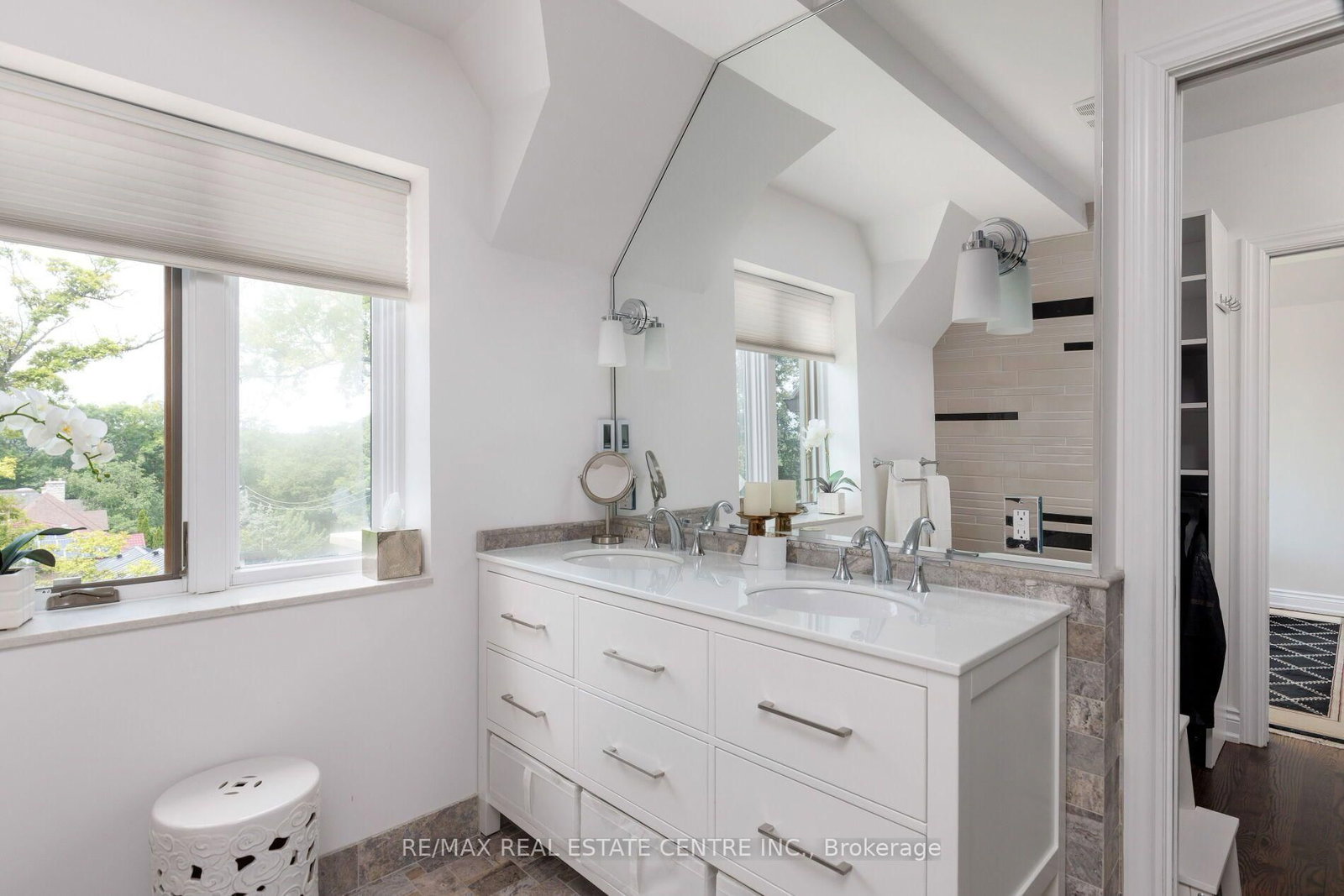 7 Riverside Tr, Toronto — 36
