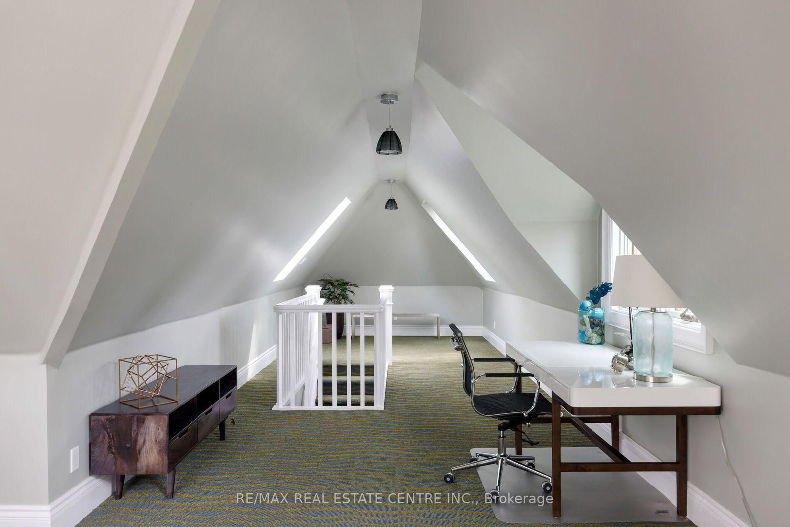 7 Riverside Tr, Toronto — 39