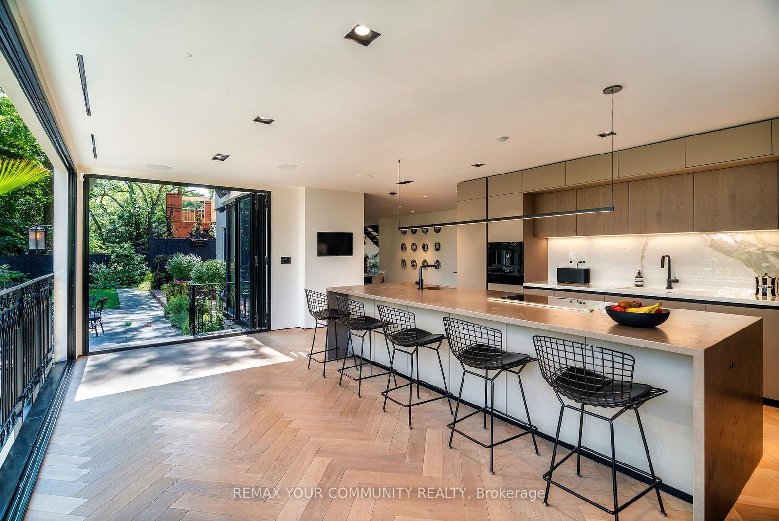 57 Baby Point Cres, Toronto — 7
