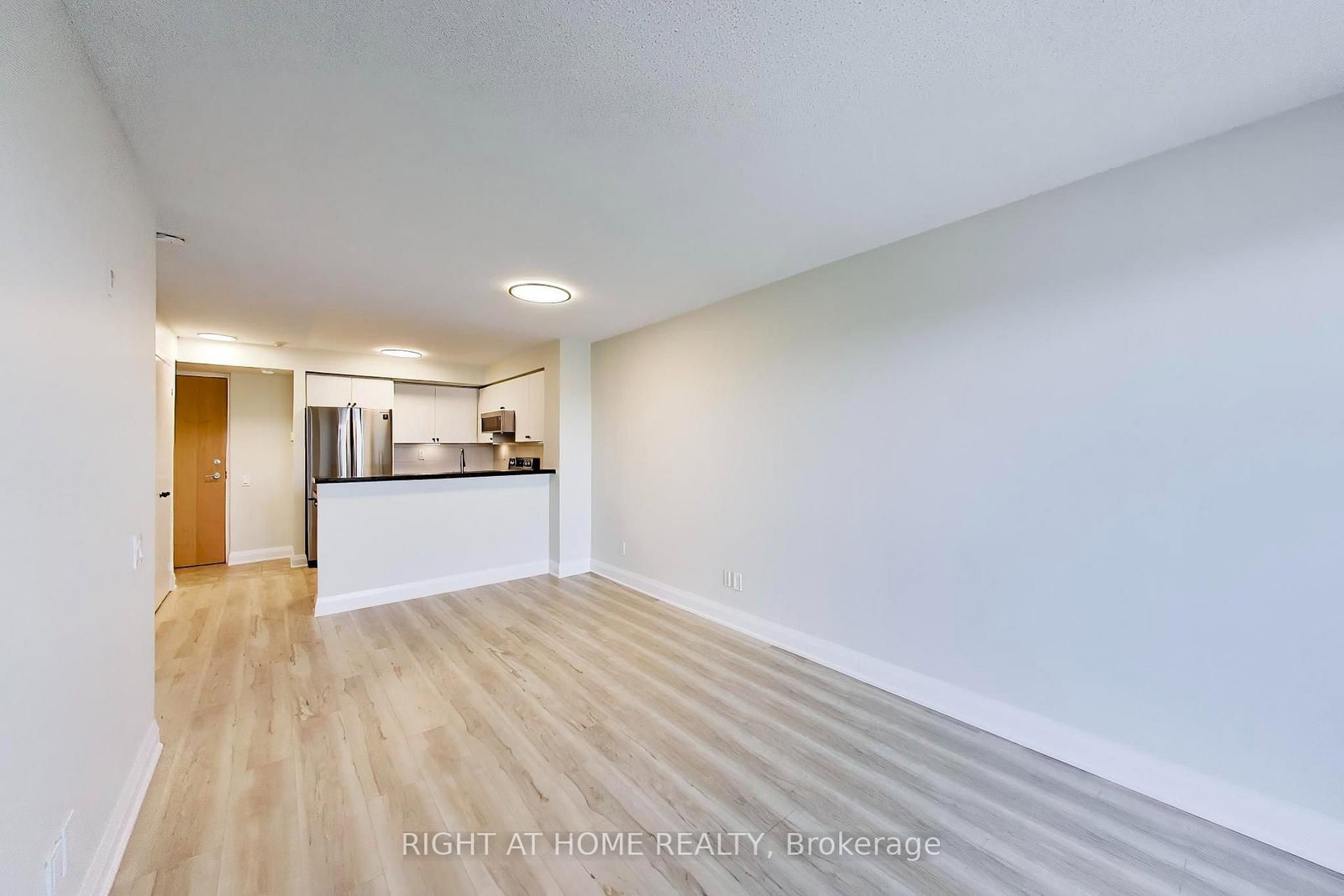 407-1040 The Queensway, Toronto — 13