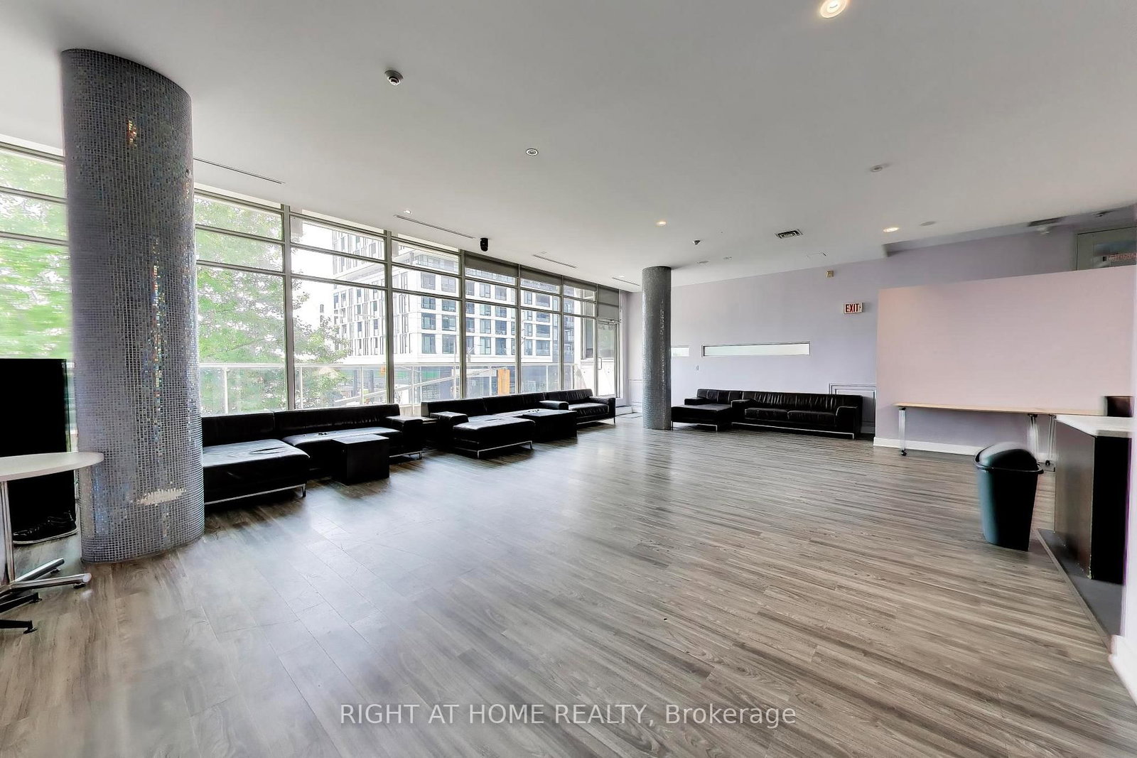 407-1040 The Queensway, Toronto — 31