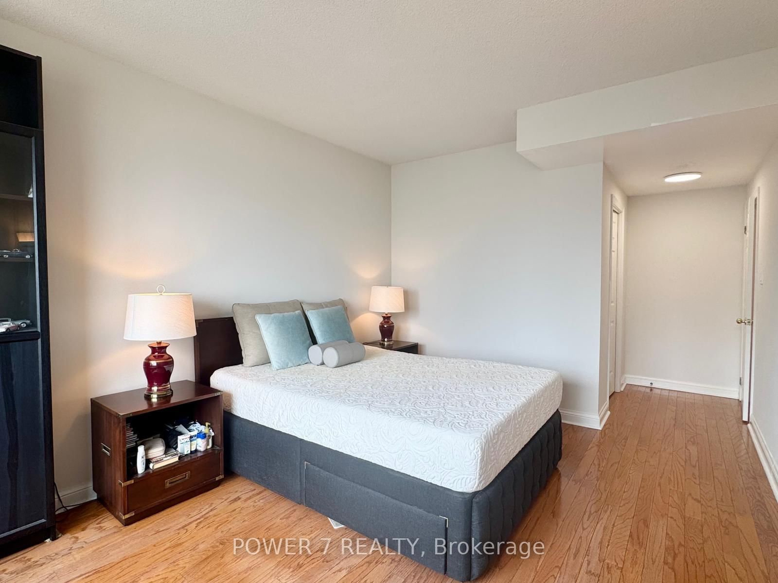 PH304-101 Subway Cres, Toronto — 18