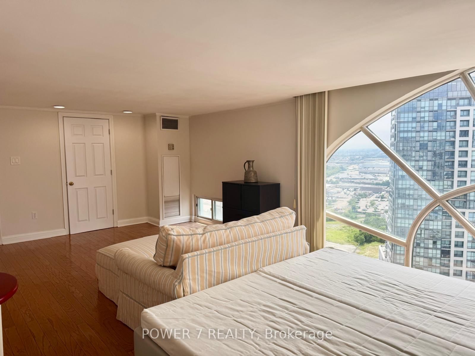 PH304-101 Subway Cres, Toronto — 24