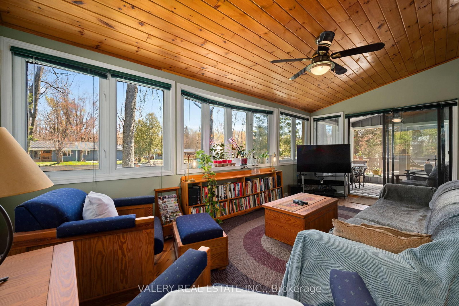 355 Southam Dr, Kawartha Lakes — 19