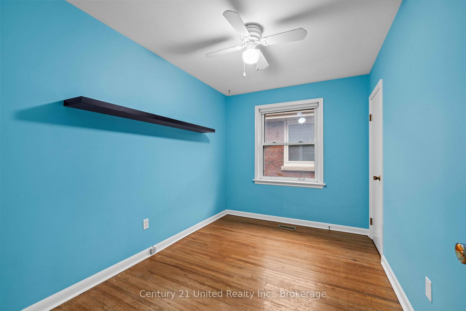 377 Chesterfield Ave, Peterborough — 10