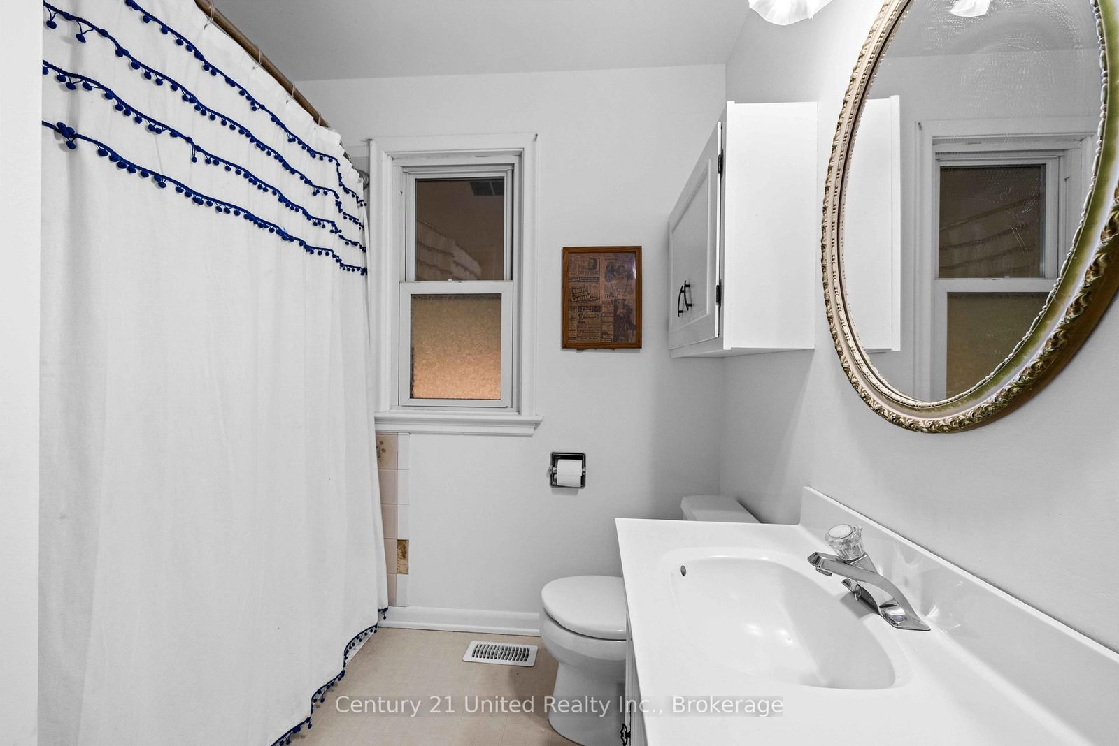 377 Chesterfield Ave, Peterborough — 9